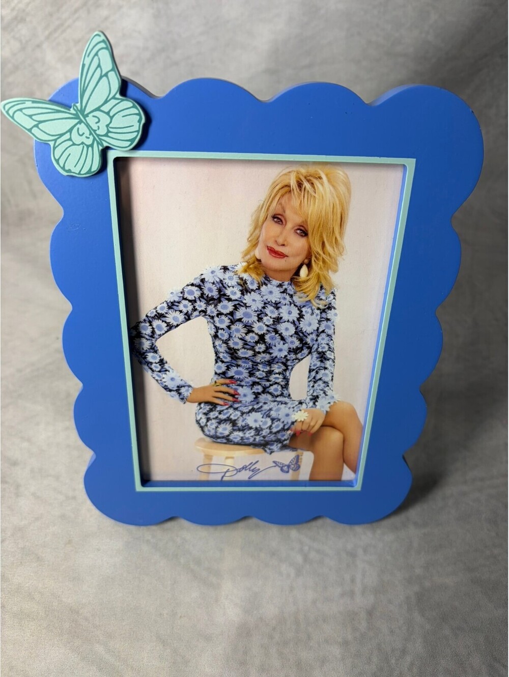 Dolly Parton 5x7 Photo Frame Blue Butterfly Scalloped Official Licensed